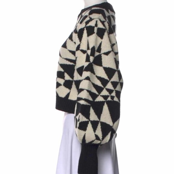 Farm Rio Printed Crew Neck Sweater Size: M - Picture 3 of 3